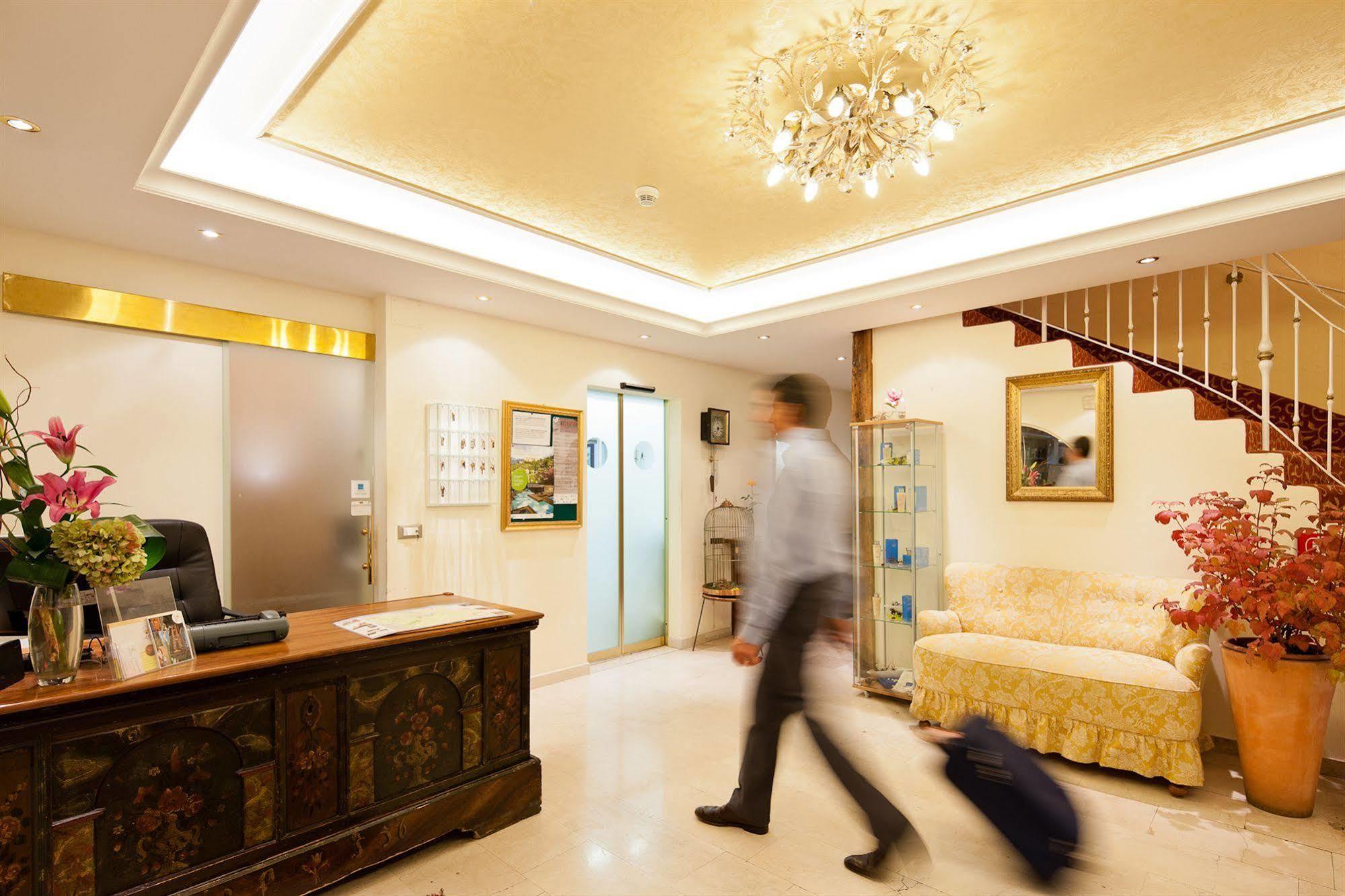 Hotel Aster 3*